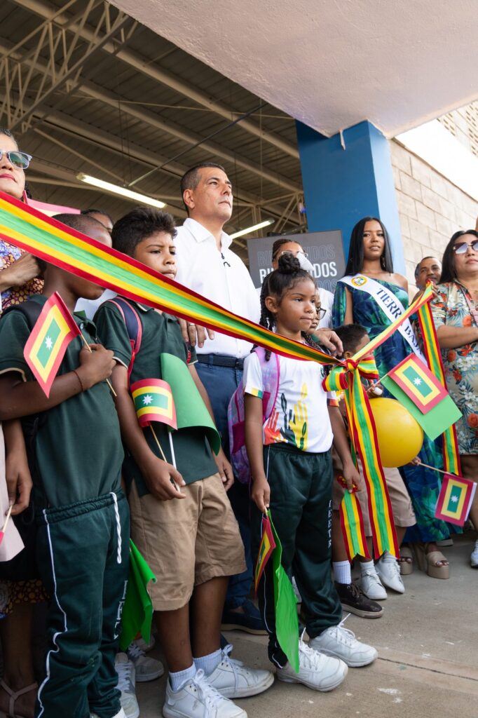 Inauguraci&oacute;n IE Tierra Baja