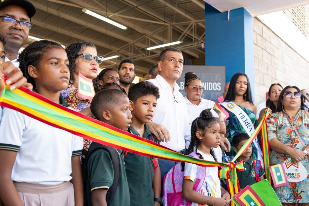 Inauguraci&oacute;n IE Tierra Baja