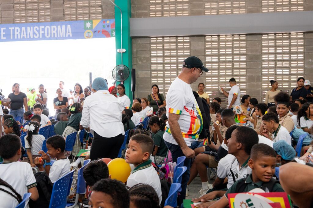 Inauguraci&oacute;n IE Tierra Baja
