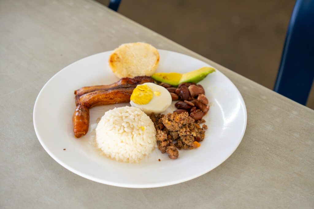 Men&uacute; Especial Bandeja Paisa