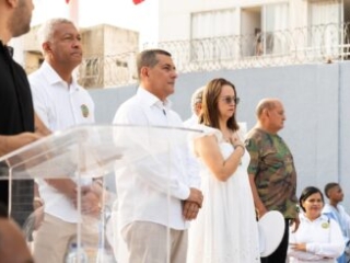 Inauguraci&oacute;n IE Santa Maria