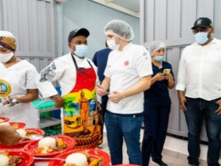 Inauguraci&oacute;n IE Santa Maria