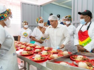 Inauguraci&oacute;n IE Santa Maria