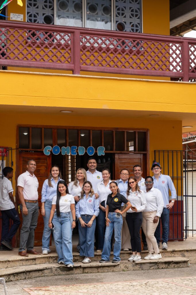 Inauguraci&oacute;n Bar&uacute; IE Luis Felipe Cabrera