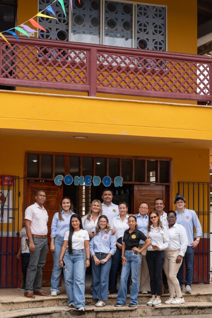 Inauguraci&oacute;n Bar&uacute; IE Luis Felipe Cabrera