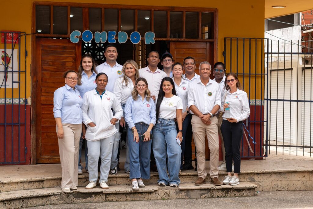 Inauguraci&oacute;n Bar&uacute; IE Luis Felipe Cabrera