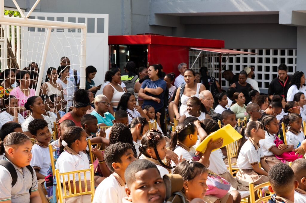 Inauguraci&oacute;n IE Nuestra Se&ntilde;ora Perpetuo Socorro