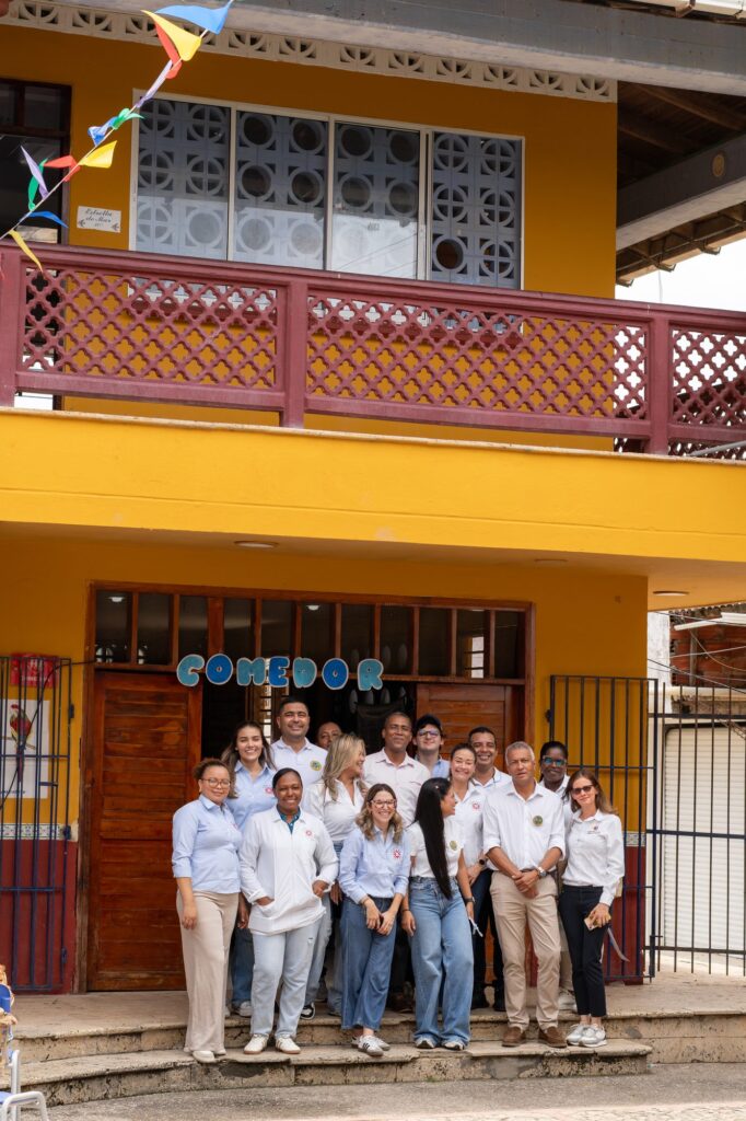 Inauguraci&oacute;n Bar&uacute; IE Luis Felipe Cabrera