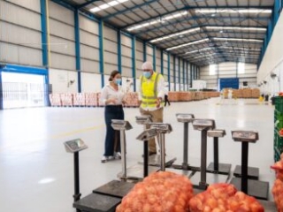 Visita Contralor&iacute;a y Patrulla PAE a Bodega