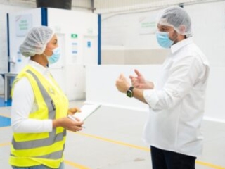 Visita Contralor&iacute;a y Patrulla PAE a Bodega