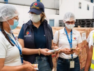 Visita Contralor&iacute;a y Patrulla PAE a Bodega