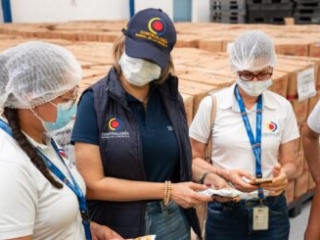 Visita Contralor&iacute;a y Patrulla PAE a Bodega