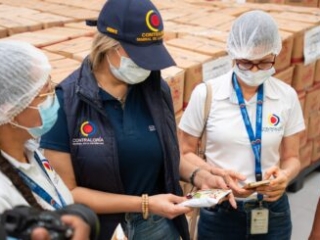 Visita Contralor&iacute;a y Patrulla PAE a Bodega