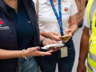 Visita Contralor&iacute;a y Patrulla PAE a Bodega