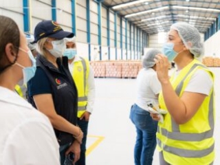 Visita Contralor&iacute;a y Patrulla PAE a Bodega