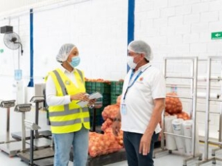 Visita Contralor&iacute;a y Patrulla PAE a Bodega