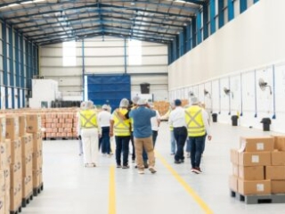 Visita Contralor&iacute;a y Patrulla PAE a Bodega