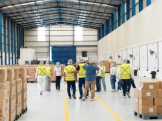 Visita Contralor&iacute;a y Patrulla PAE a Bodega