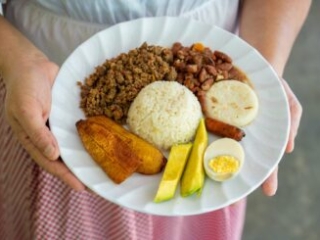 Men&uacute; Especial Bandeja Paisa