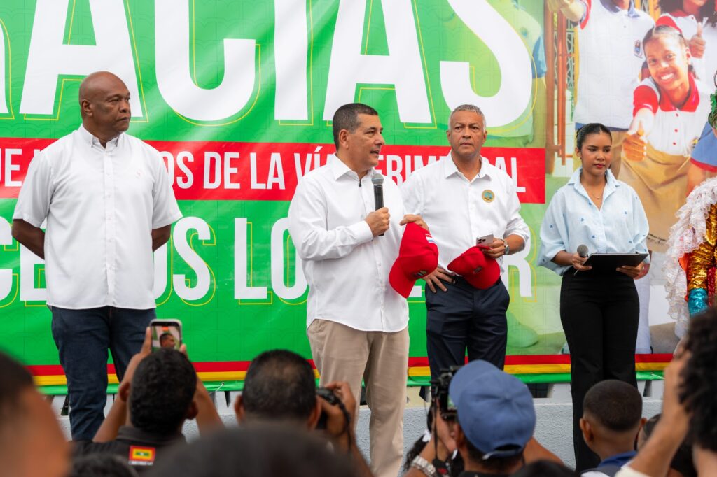 Inauguraci&oacute;n IE Jorge Artel