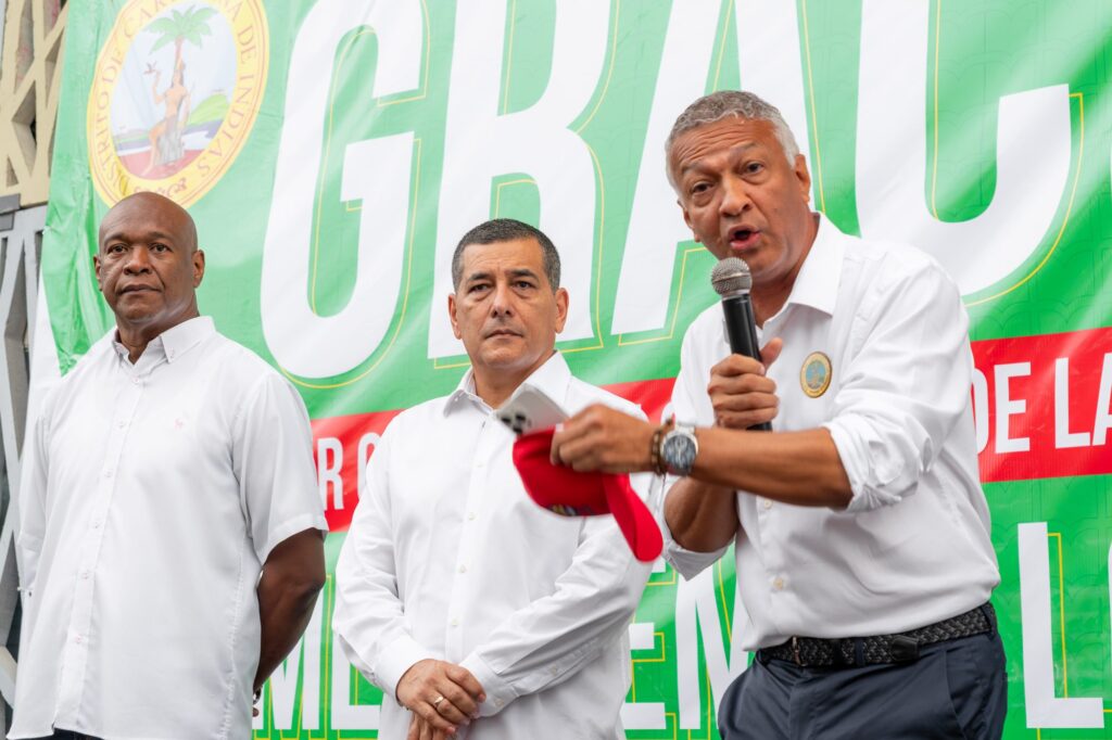 Inauguraci&oacute;n IE Jorge Artel