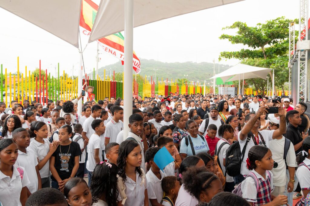 Inauguraci&oacute;n IE Jorge Artel