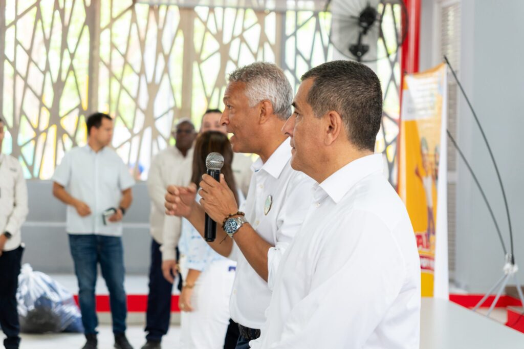 Inauguraci&oacute;n IE Jorge Artel