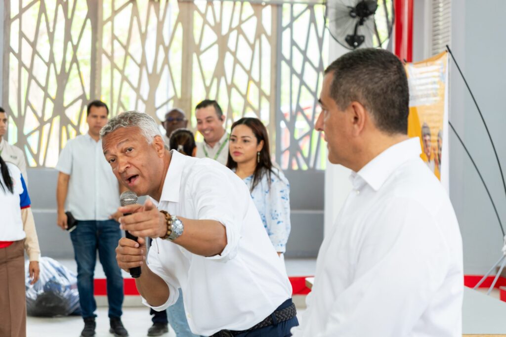 Inauguraci&oacute;n IE Jorge Artel