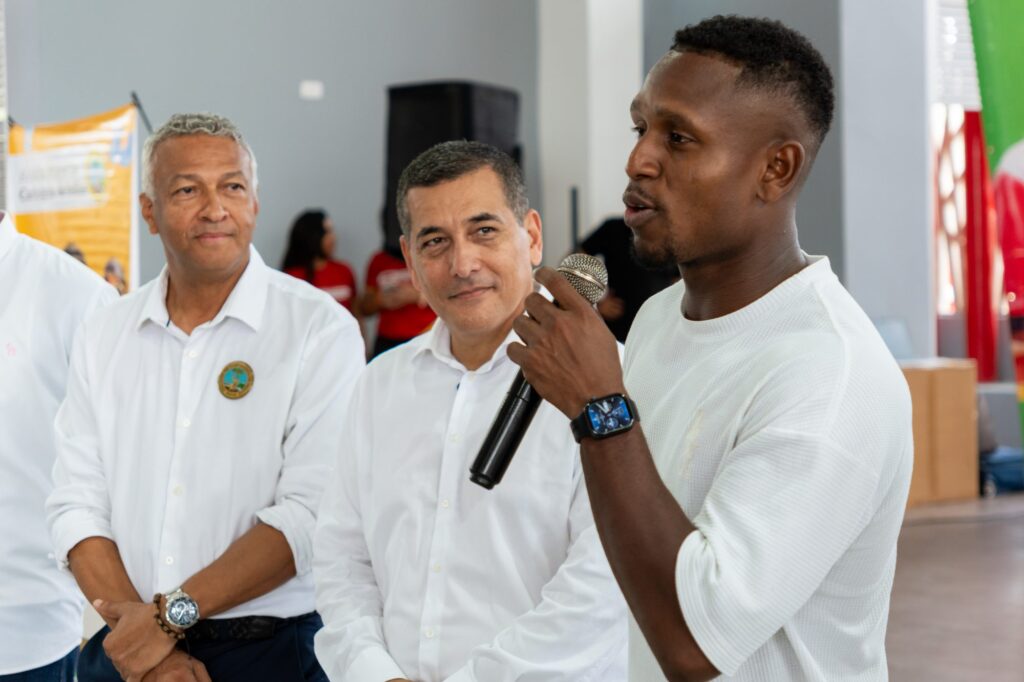 Inauguraci&oacute;n IE Jorge Artel