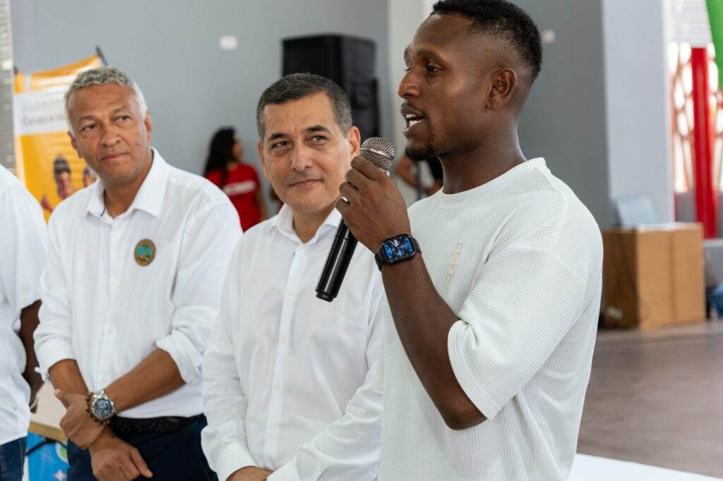 Inauguraci&oacute;n IE Jorge Artel