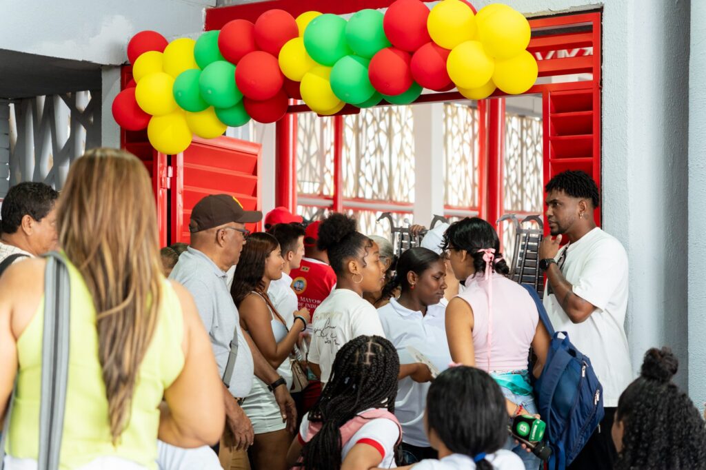 Inauguraci&oacute;n IE Jorge Artel