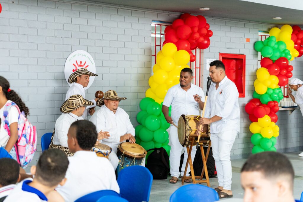 Inauguraci&oacute;n IE Jorge Artel
