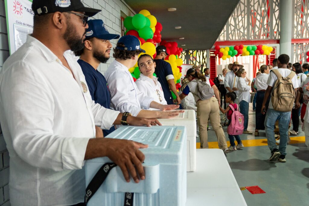 Inauguraci&oacute;n IE Jorge Artel