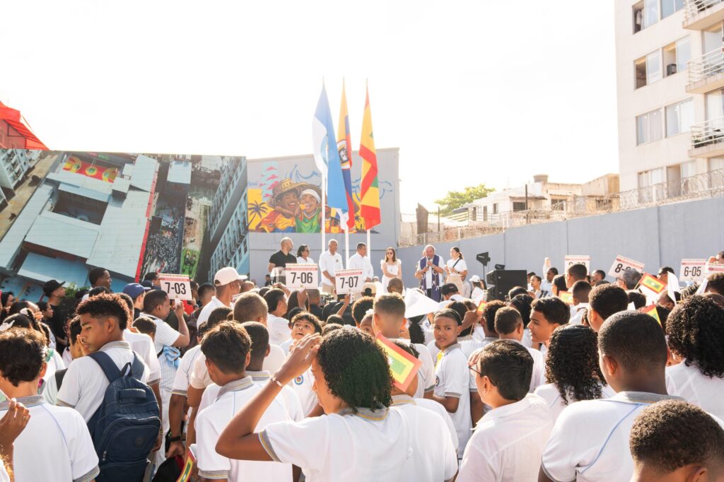Inauguraci&oacute;n IE Santa Maria