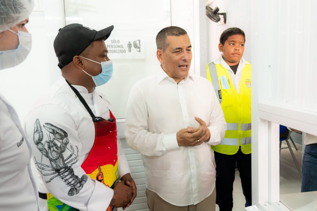 Inauguraci&oacute;n IE Santa Maria