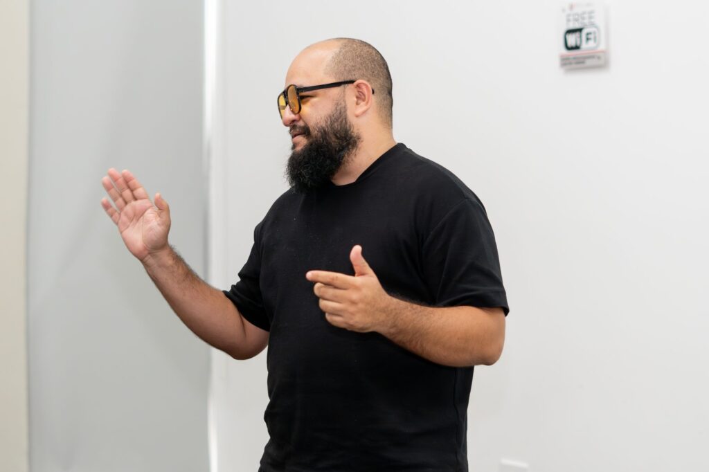 Capacitaci&oacute;n y Contrataci&oacute;n