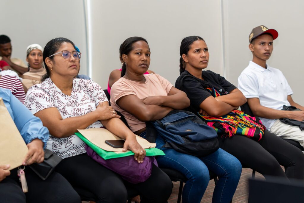 Capacitaci&oacute;n y Contrataci&oacute;n