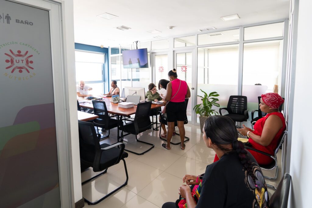 Capacitaci&oacute;n y Contrataci&oacute;n