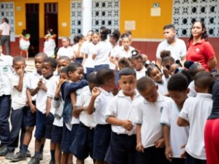 Inauguraci&oacute;n Bar&uacute; IE Luis Felipe Cabrera
