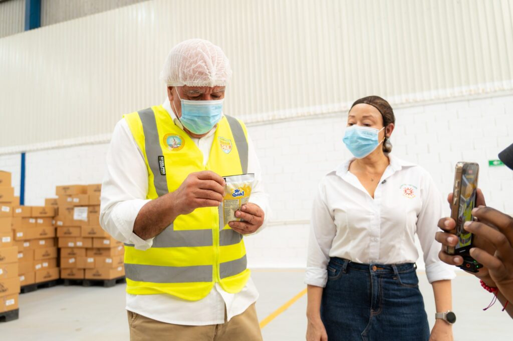 Visita Contralor&iacute;a y Patrulla PAE a Bodega