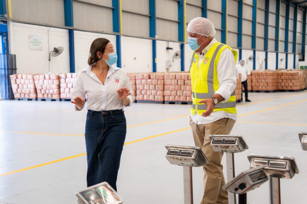 Visita Contralor&iacute;a y Patrulla PAE a Bodega