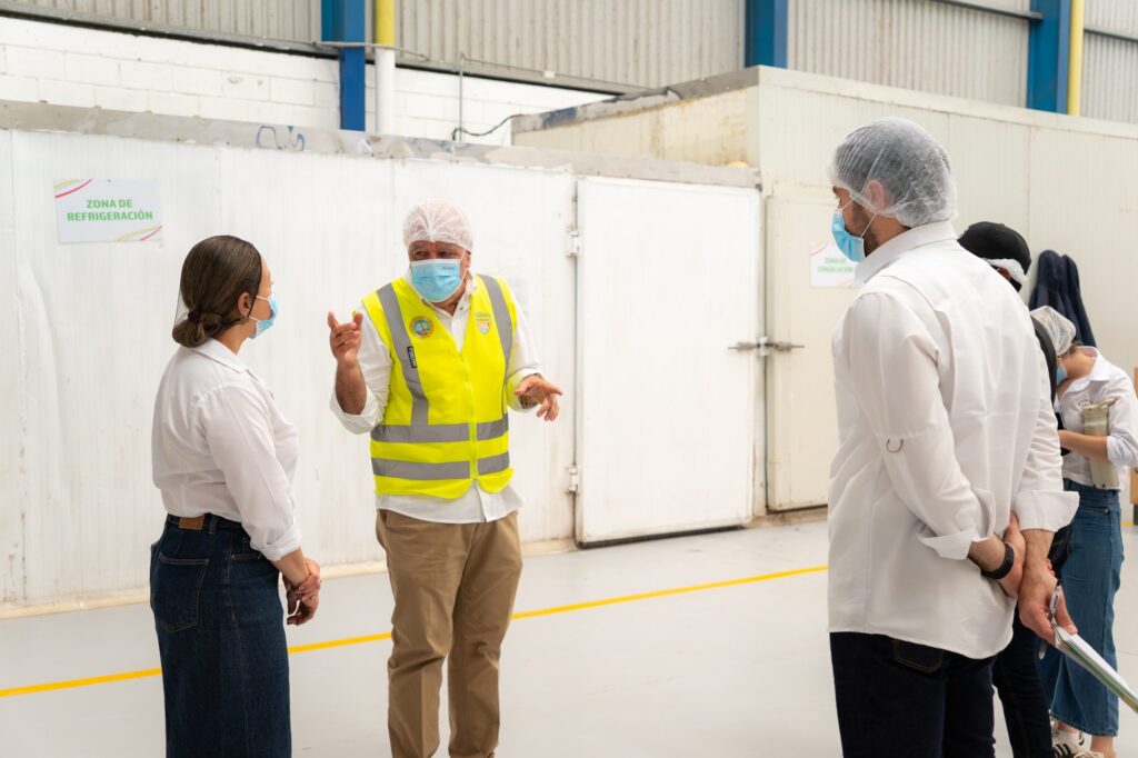 Visita Contralor&iacute;a y Patrulla PAE a Bodega