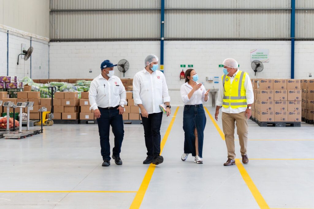 Visita Contralor&iacute;a y Patrulla PAE a Bodega