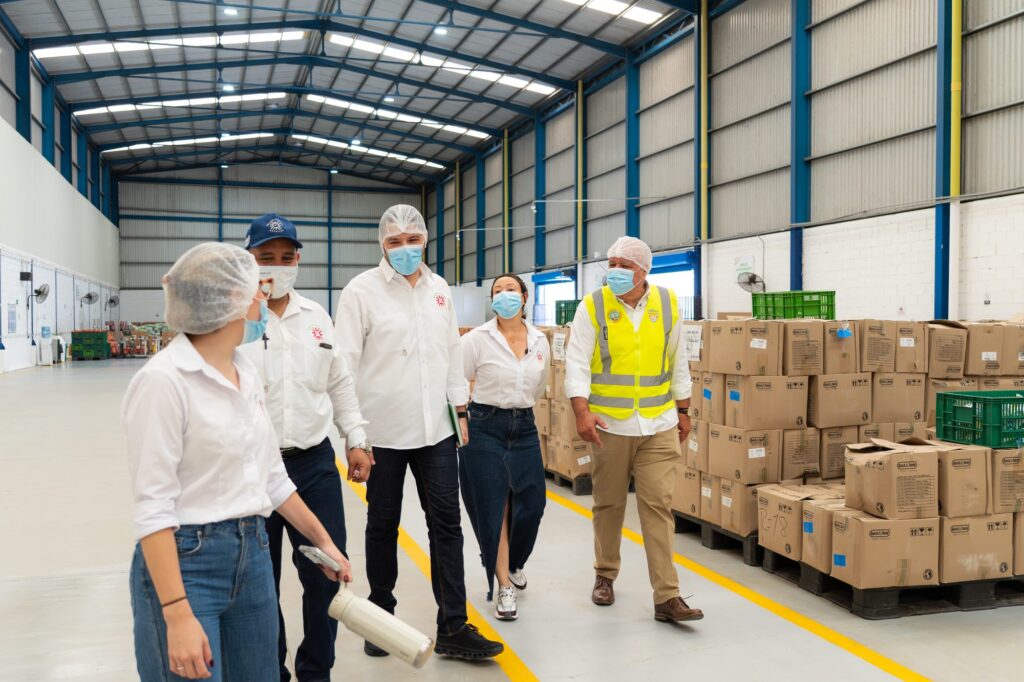 Visita Contralor&iacute;a y Patrulla PAE a Bodega