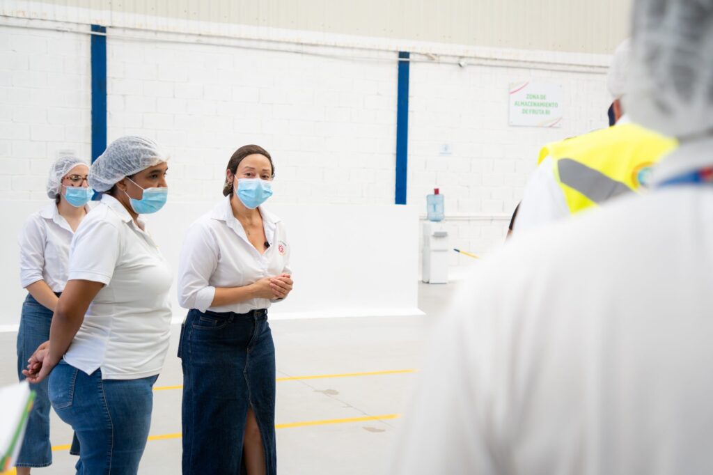 Visita Contralor&iacute;a y Patrulla PAE a Bodega
