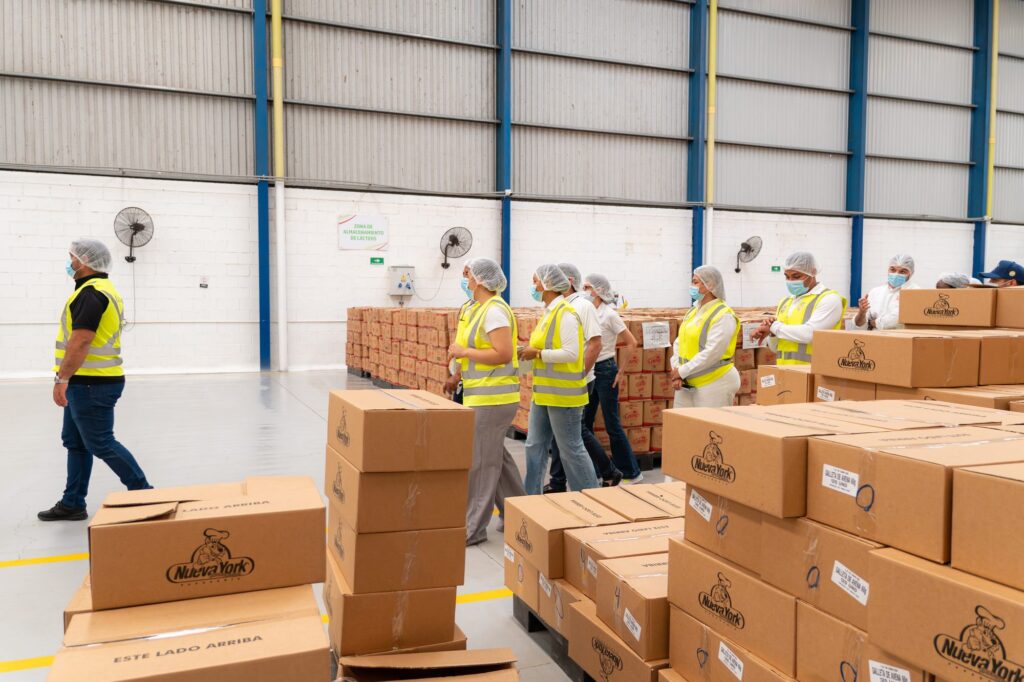 Visita Contralor&iacute;a y Patrulla PAE a Bodega