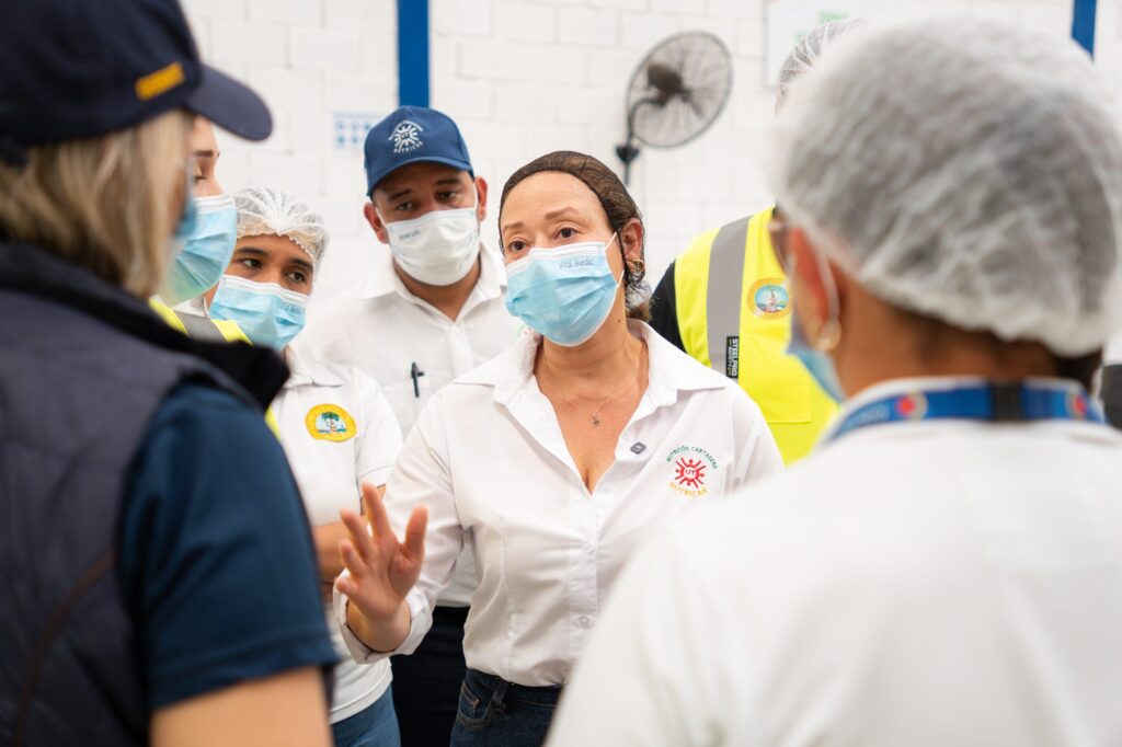 Visita Contralor&iacute;a y Patrulla PAE a Bodega