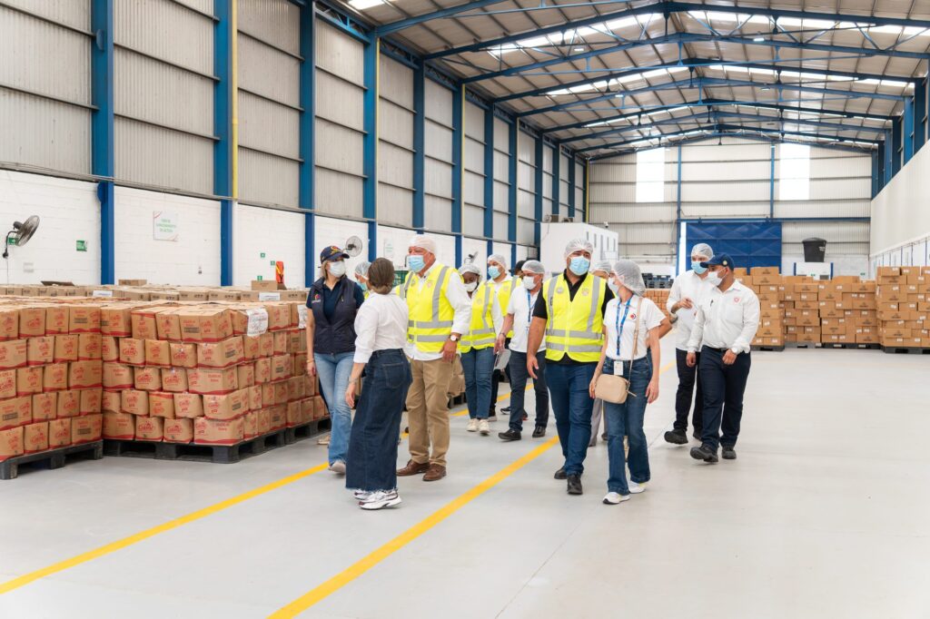 Visita Contralor&iacute;a y Patrulla PAE a Bodega