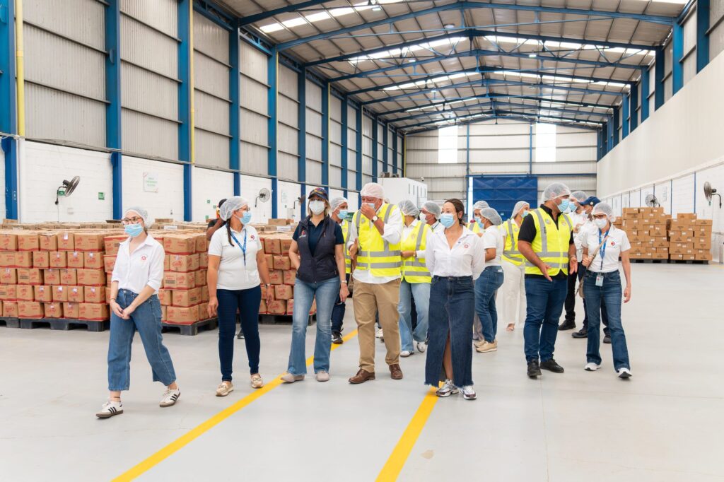 Visita Contralor&iacute;a y Patrulla PAE a Bodega
