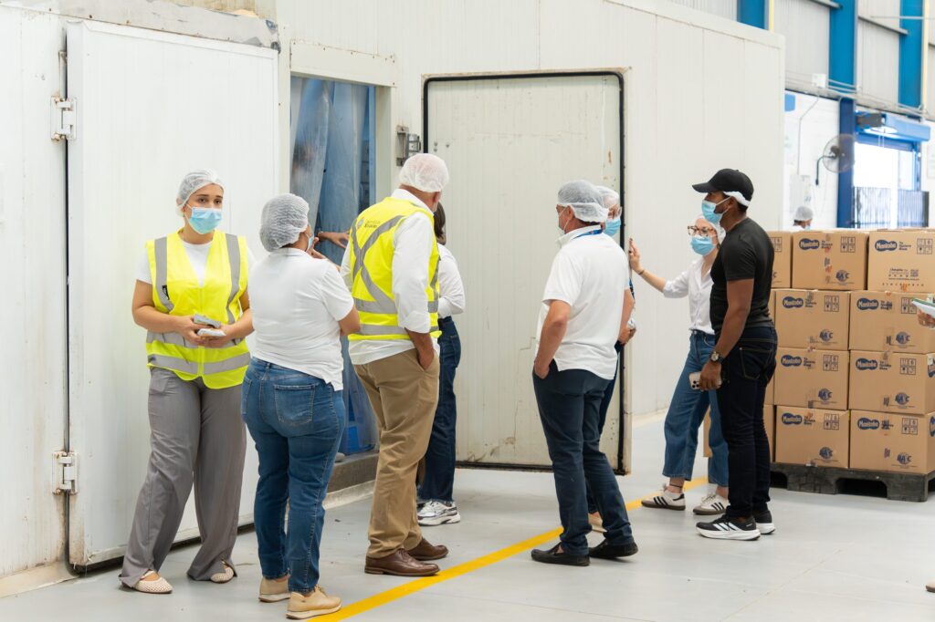 Visita Contralor&iacute;a y Patrulla PAE a Bodega